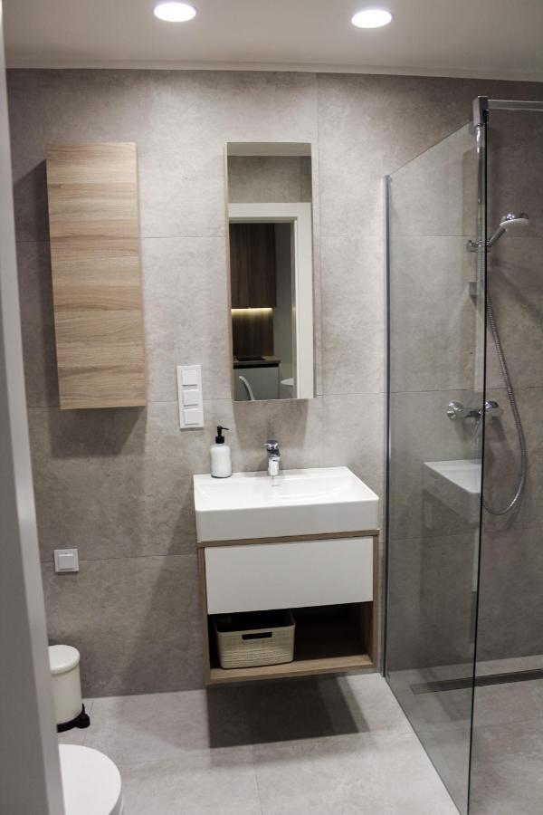 O! Shellter Apartment Luxury By Oskar Rogowo  Ngoại thất bức ảnh